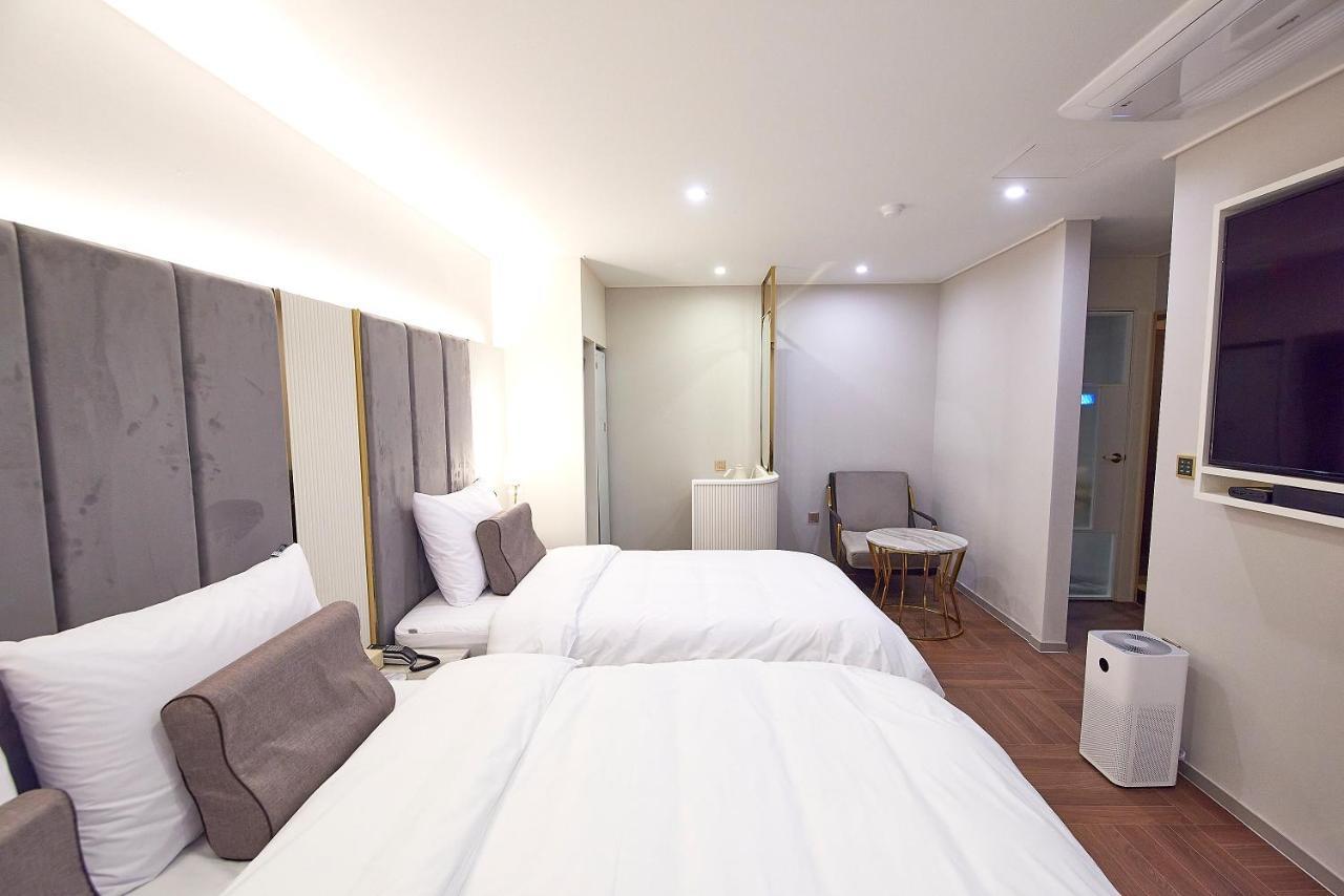 Denbasta Signature Hotel Busan Exterior photo