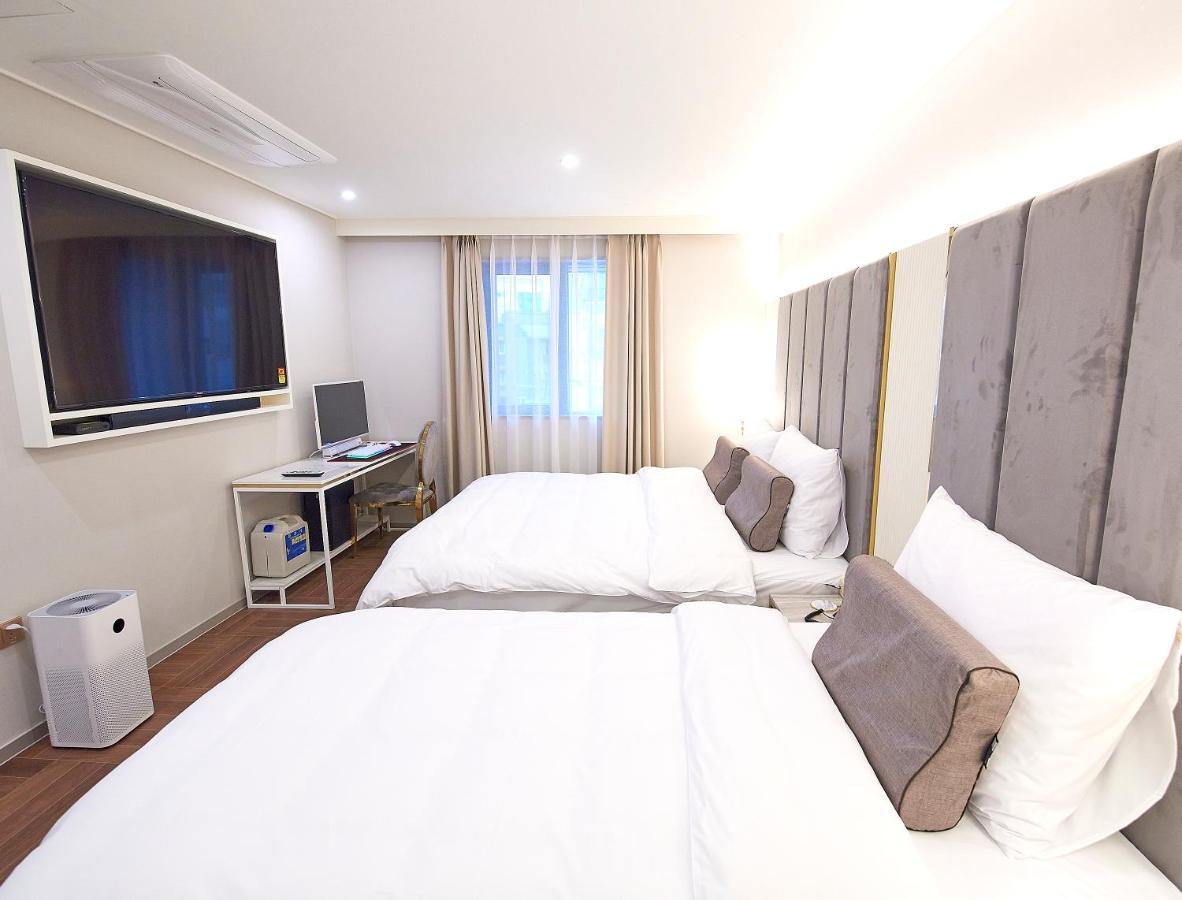 Denbasta Signature Hotel Busan Exterior photo